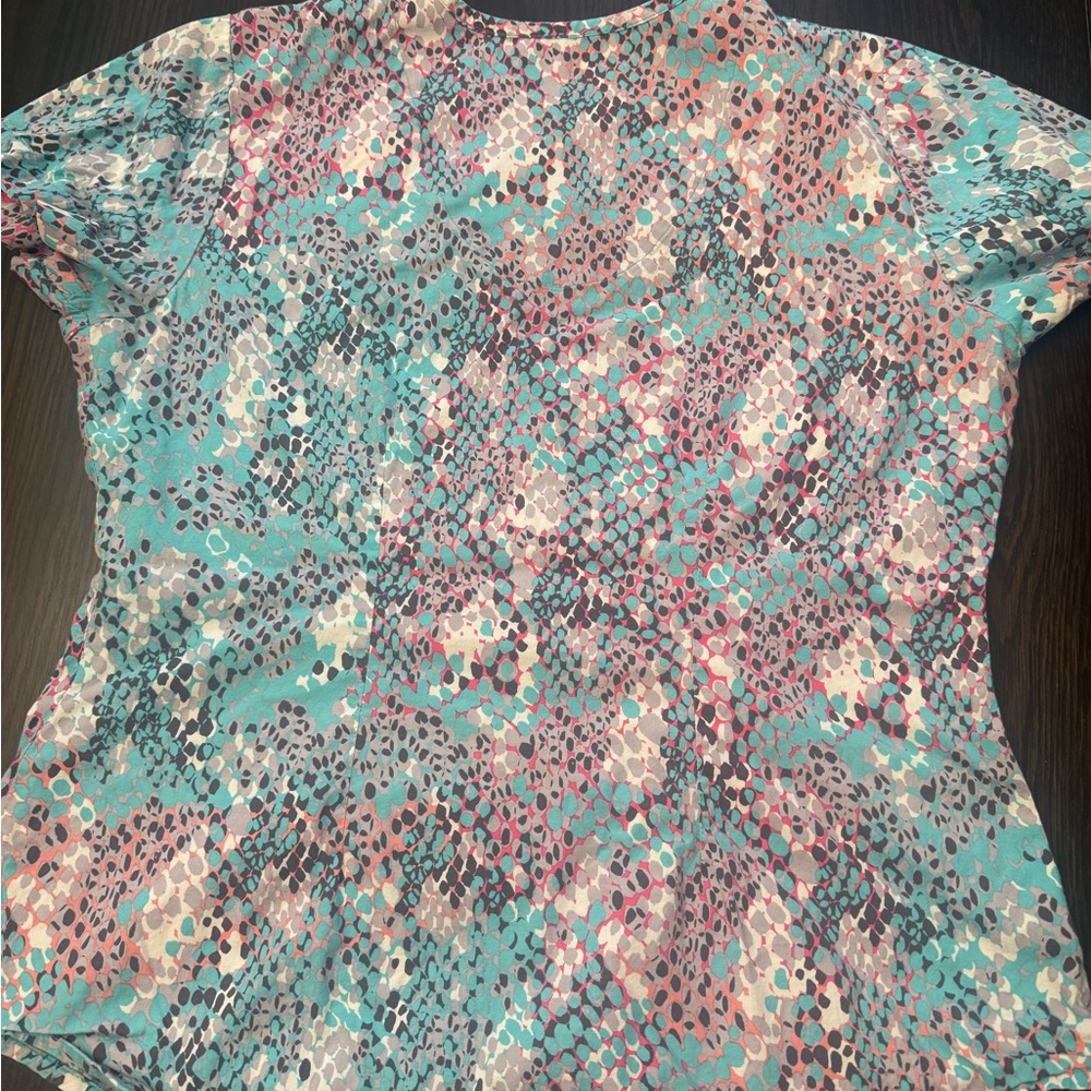 Women's Multicolor Patterned Scrub Top - Picture 2 of 5